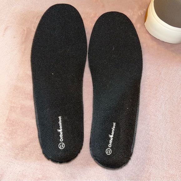 NWOT OrthoComfoot slip on boat shoes with inserts gray white pink mesh size 7 - Picture 9 of 9